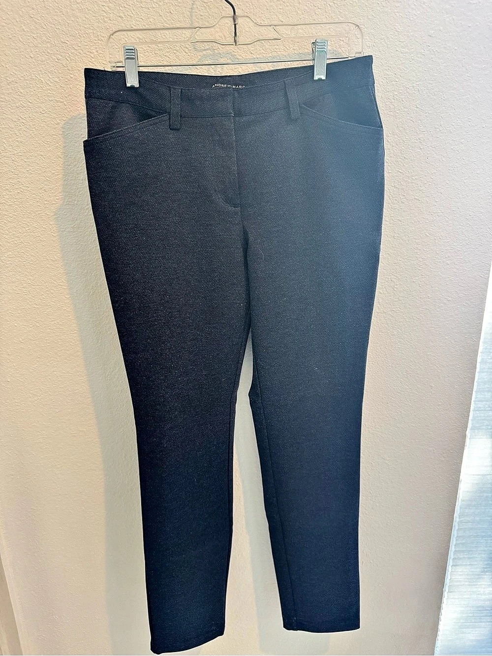 Andrew Marc Skinny Pants in Blue Size 6 Like New